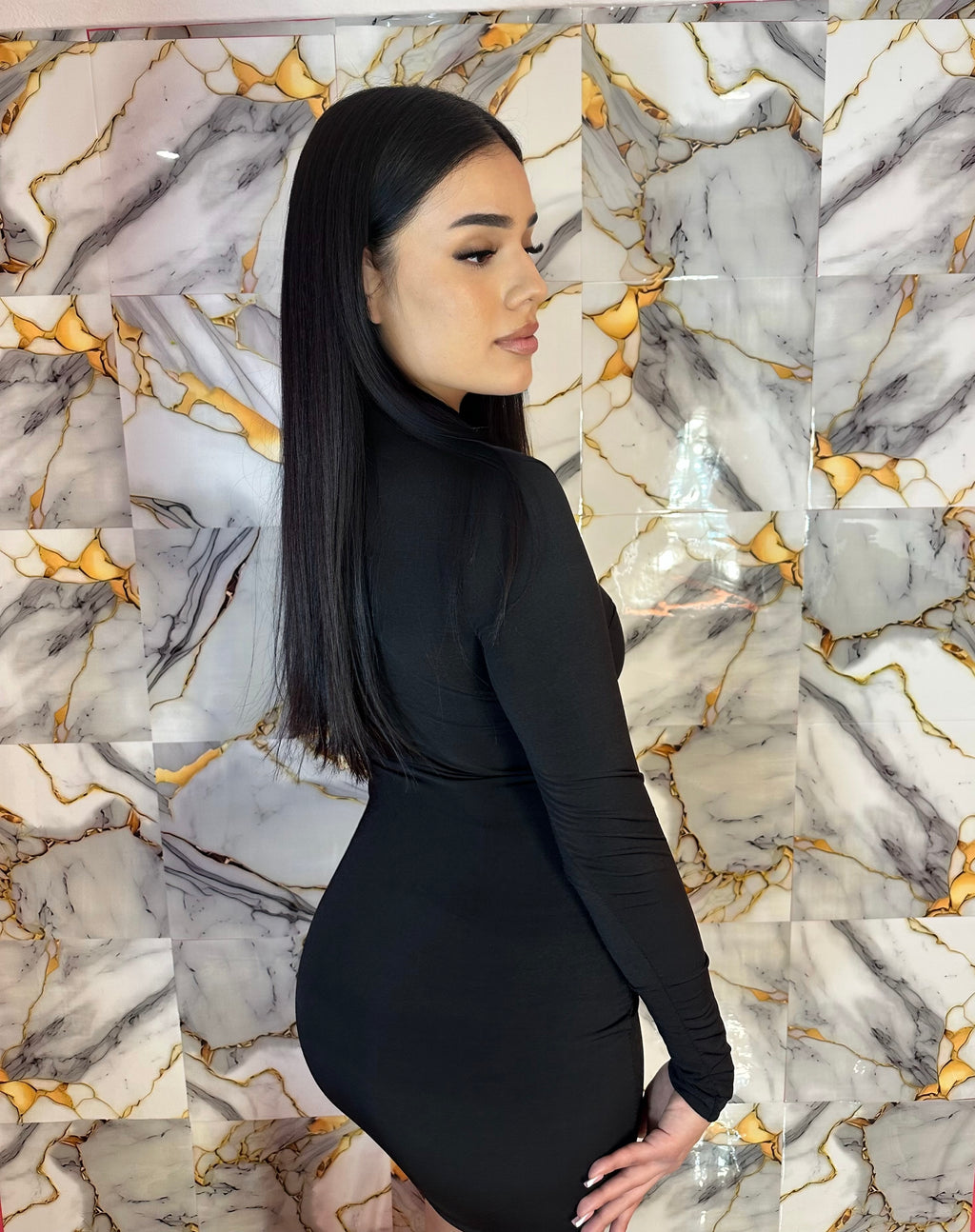 Abito model glow