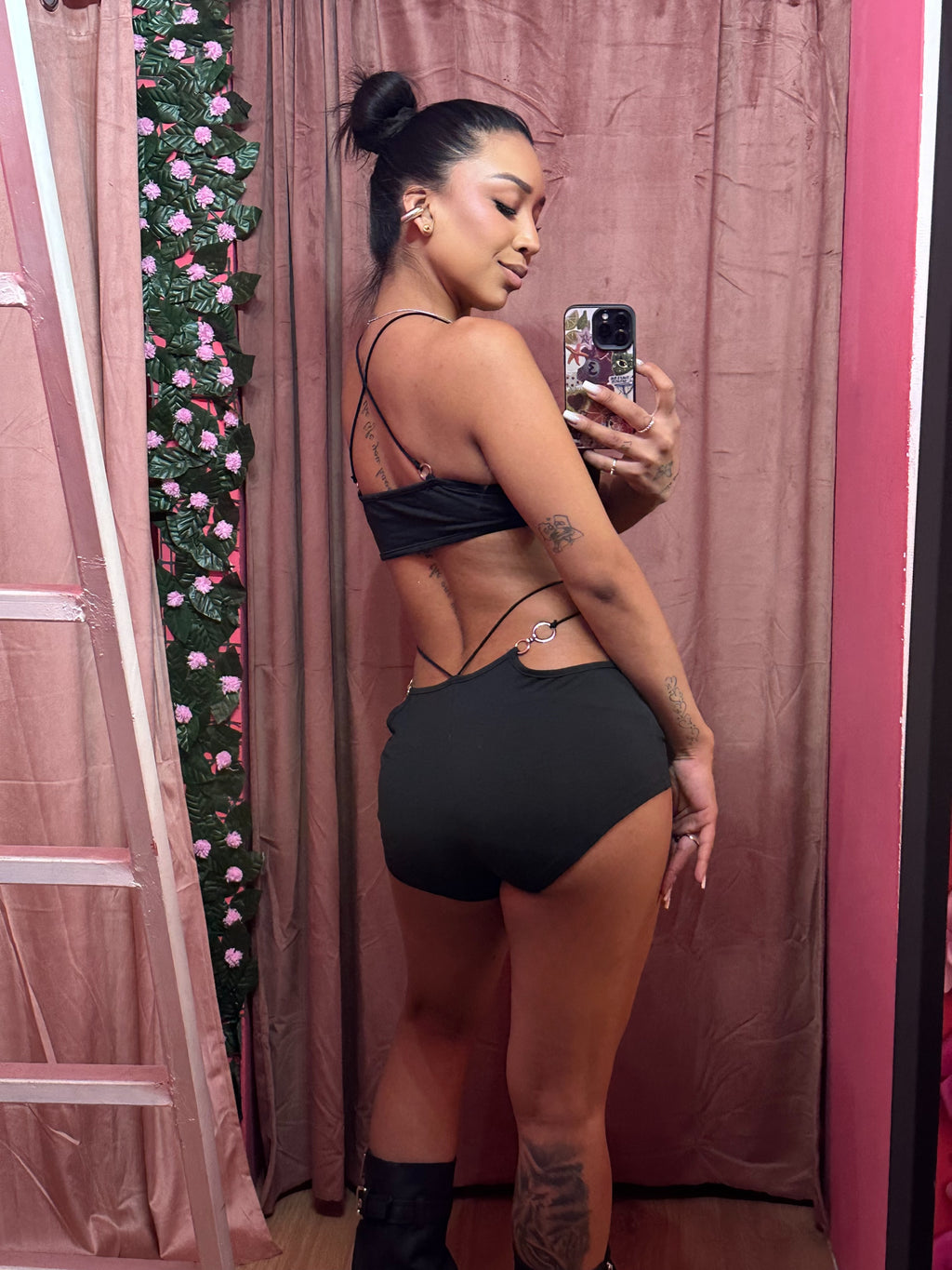 Tutina party